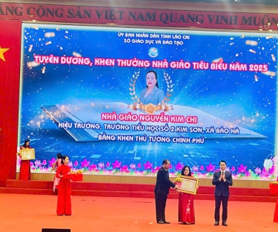 TỰ HÀO NHÀ GIÁO NGUYỄN KIM CHI – HIỆU TRƯỞNG TRƯỜNG TIỂU HỌC SỐ 2 KIM SƠN, XÃ BẢO HÀ NHẬN BẰNG KHEN THỦ TƯỚNG CHÍNH PHỦ